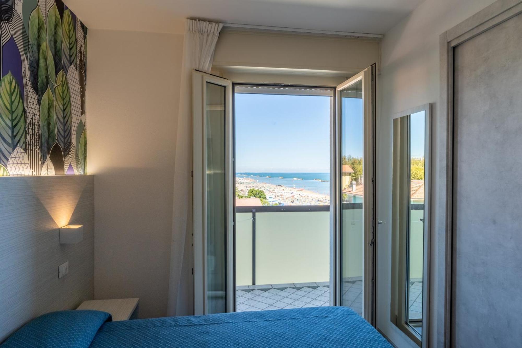 Hotel Aurea Bellaria-Igea Marina Esterno foto