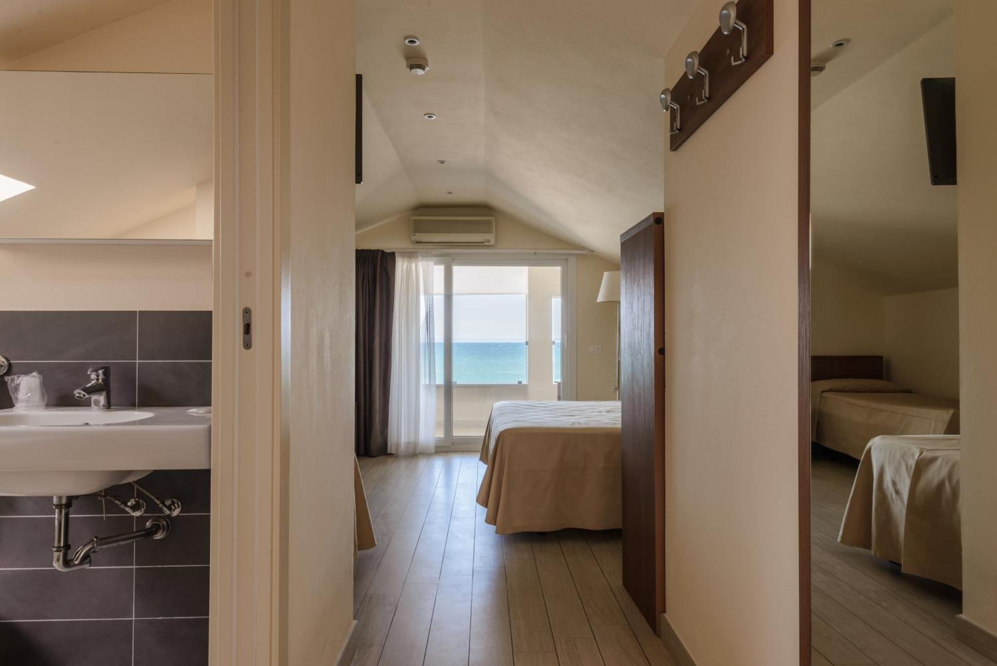 Hotel Aurea Bellaria-Igea Marina Esterno foto