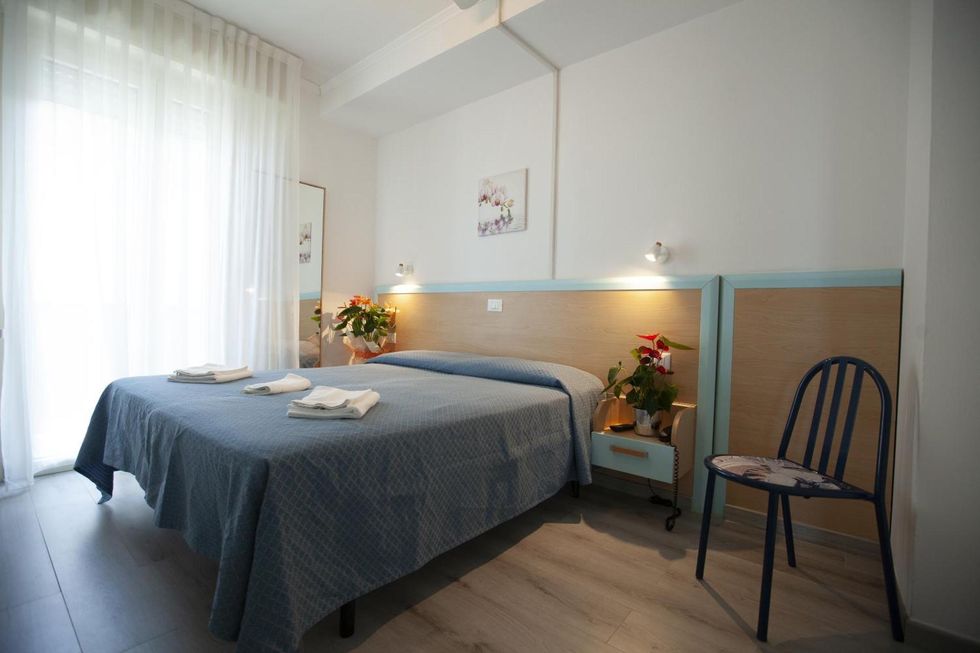 Hotel Aurea Bellaria-Igea Marina Esterno foto
